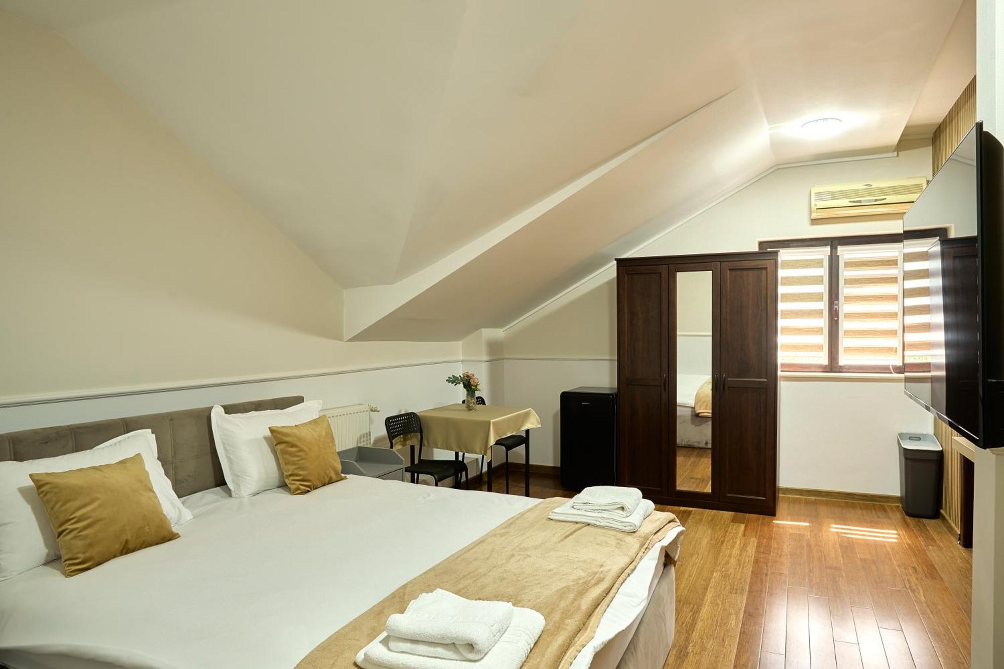 Corbeanca Therme Airport Resort المظهر الخارجي الصورة