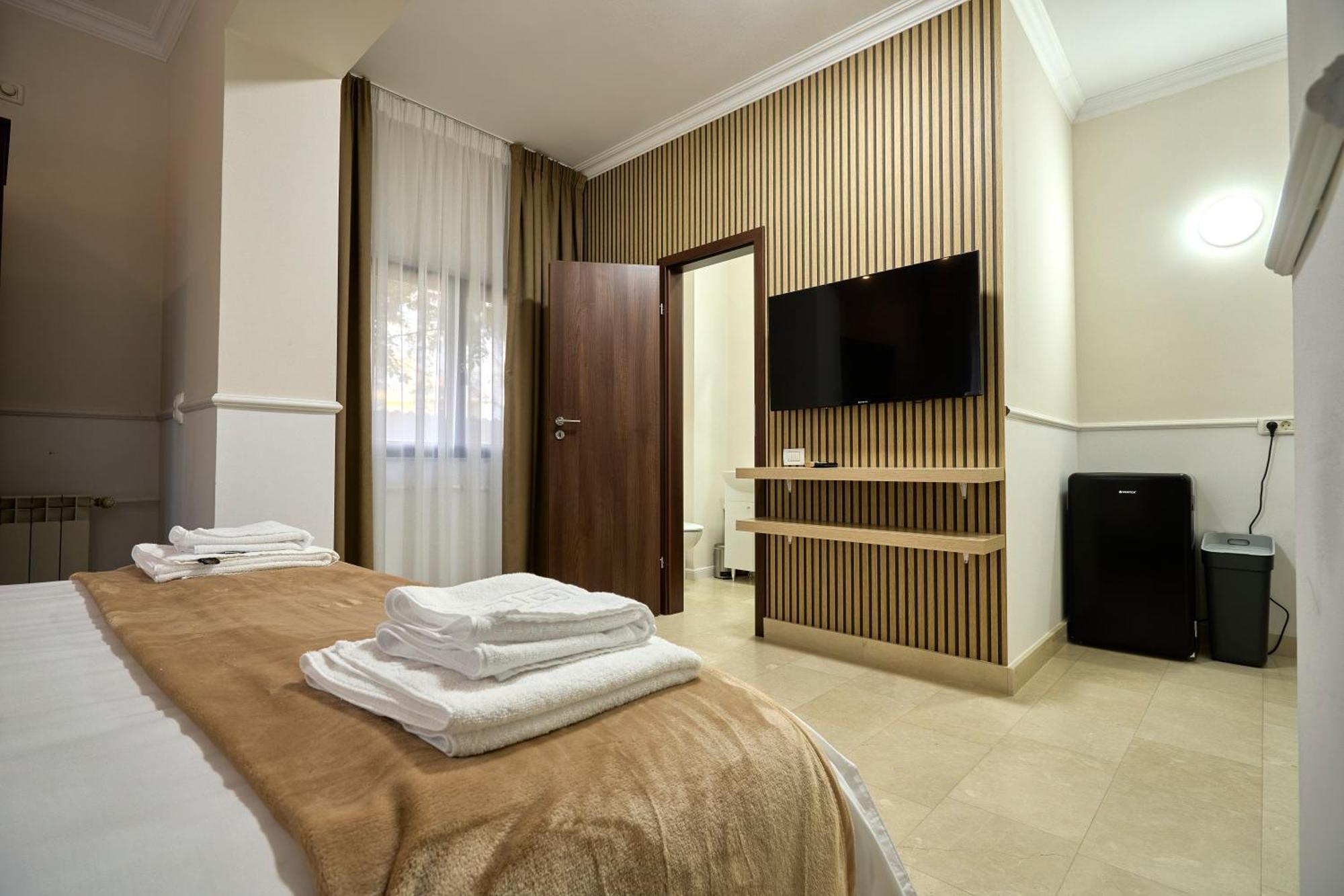 Corbeanca Therme Airport Resort المظهر الخارجي الصورة